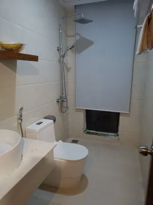 La Beach Hotel Kamar Photos
