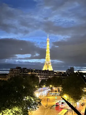 Hotel La Comtesse Tour Eiffel Near Hotel Photos
