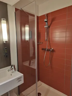 Ibis Styles Lyon Centre - Gare Part Dieu Chambres Photos