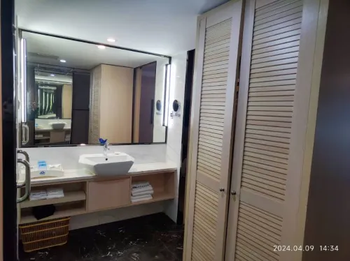 Xiamen Silver Sea Blue Hotel Rooms Photos