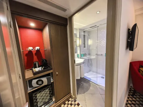 Hotel Phileas Lazare & Spa - Opera Zimmer Photos