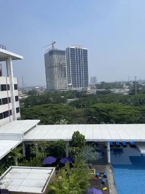 Mercure alam sutera Dekat Hotel Photos