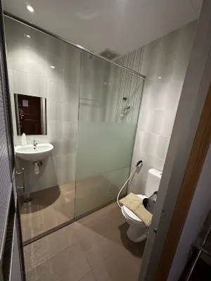 Lovina Inn Penuin Hotel Kamar Photos