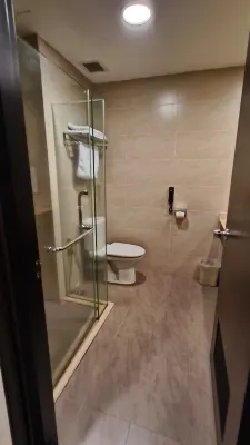 Kingwood Hotel Sibu Kamar Photos