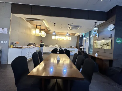Jeju Central City Hotel Restauration Photos
