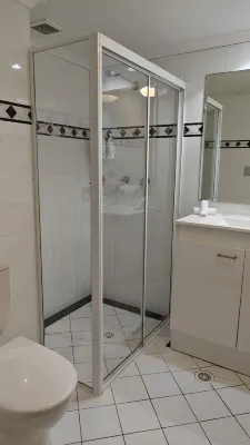 Oaks Sydney Castlereagh Suites Rooms Photos