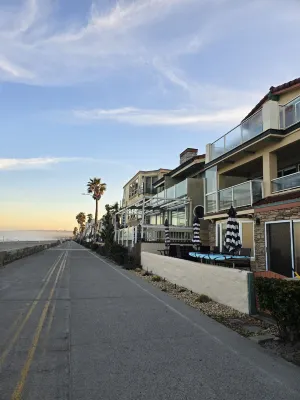 ITH Mission Beach Backpacker Hostel Near Hotel Photos