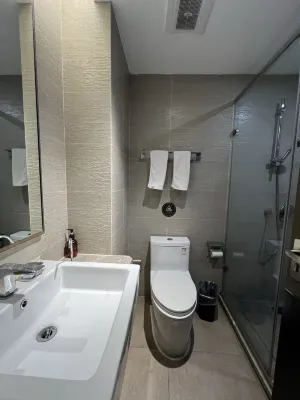 Homeinn Plus Hotel (Pingyao Ancient City North Gate Railway Station) Номера Photos