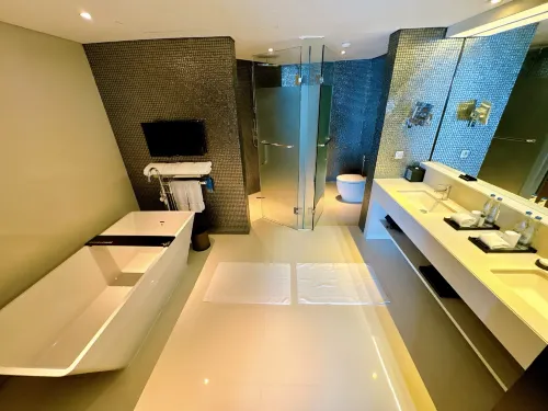 Double-Six Luxury Hotel Kamar Photos