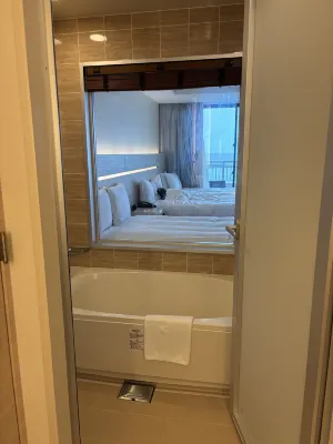 Hilton Okinawa Chatan Resort Rooms Photos