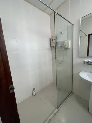 Golden View Serviced Apartments Rooms Photos