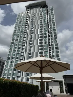 Avani Sukhumvit Bangkok Hotel Exterior Photos