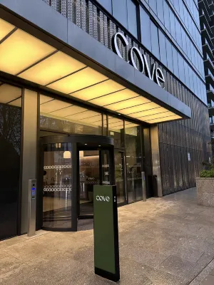 Cove - Landmark Pinnacle Exterior Photos