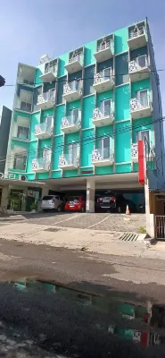 Aruuman Hotel Simpang Lima Dekat Hotel Photos