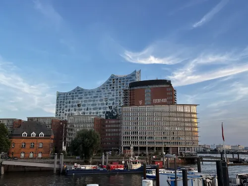 IntercityHotel Hamburg-Barmbek Tæt på hotel Photos