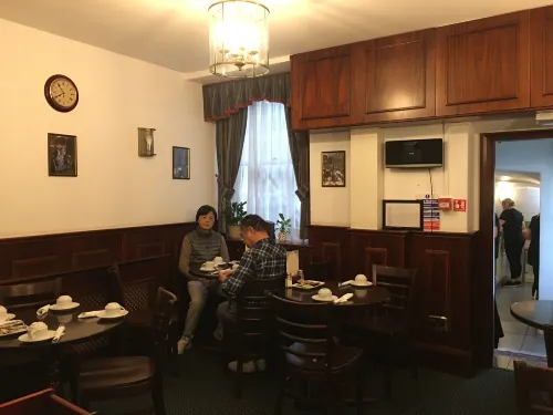 Regency House Hotel Photos