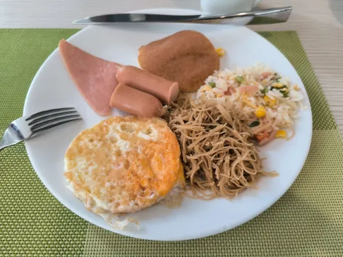 Ibis Phuket Patong Makanan Photos