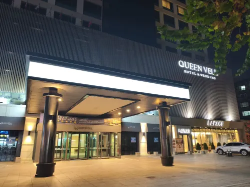 Queen Vell Hotel & Wedding Eksterior Photos