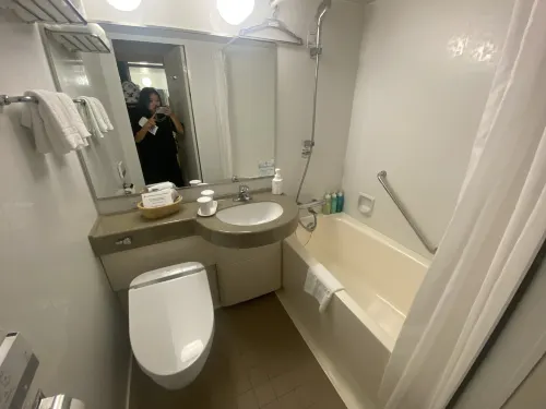 호텔 선루트 플라자 신주쿠 객실 Photos