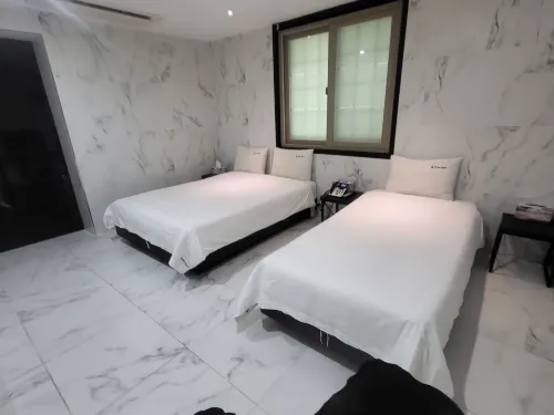 Hotel Ignis Camere Photos