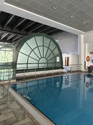 Golden Tulip Sharjah Здоровье и отдых Photos