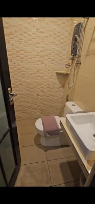 1 Million Hotel Camere Photos