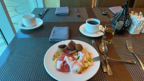 Crowne Plaza Jordan - Dead Sea Resort & Spa Dining Photos