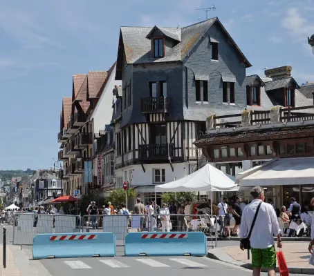You Are Deauville Circondario Photos