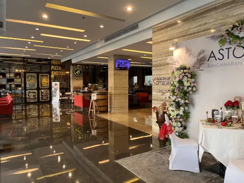 ASTON Inn Pandanaran - Semarang Area Publik Photos