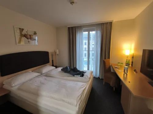 IntercityHotel Wien Chambres Photos