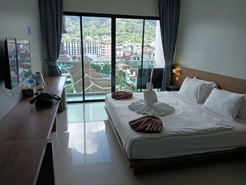 Phoenix Grand Patong Номера Photos