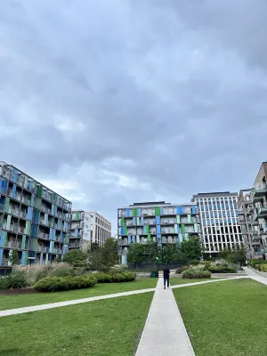 Ibis Cambridge Central Station Photos