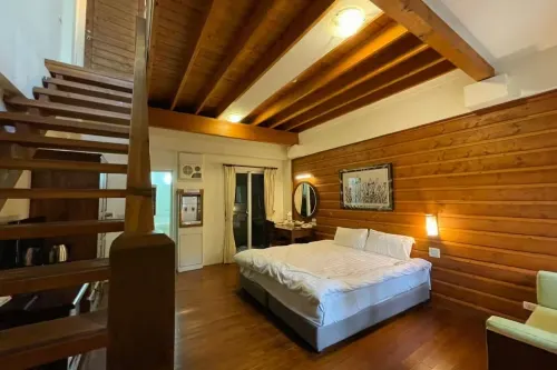 Ailiga Travel Villa Kamar Photos