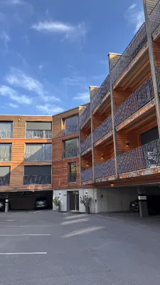 Eiger Lodge Chic Exterior Photos