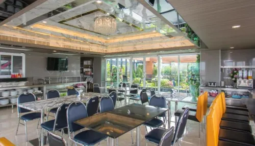 B Your Home Hotel Donmueang Airport Bangkok Ristorazione Photos