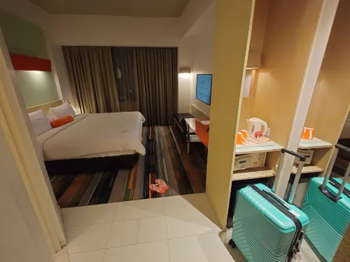 HARRIS Hotel & Conventions Festival Citylink Bandung Kamar Photos
