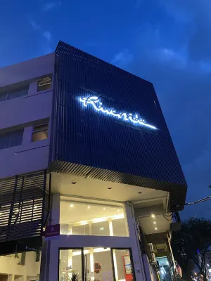 Riverside Boutique Hotel Extérieur Photos