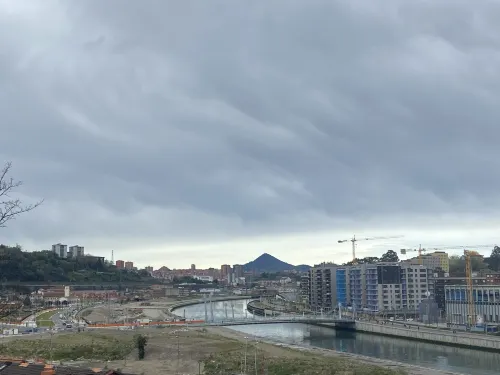Ibis Budget Bilbao City À proximité de l'hôtel Photos