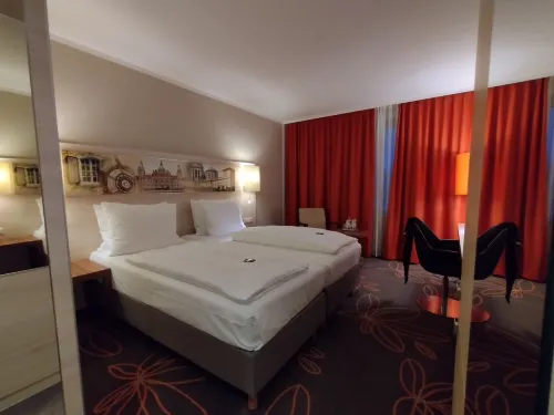 H+ Hotel Hannover Rooms Photos