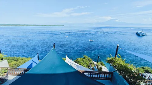 Adiwana Warnakali Resort À proximité de l'hôtel Photos