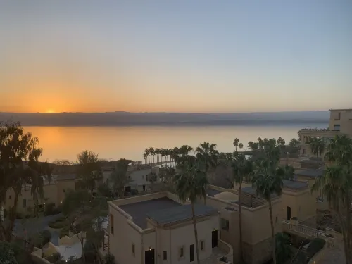 Dead Sea Spa Hotel Рядом с отелем Photos