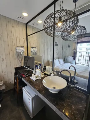 Hertz Hotel Chambres Photos