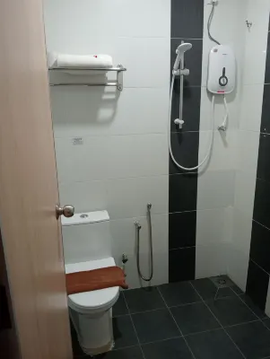 AST Hotel Zimmer Photos