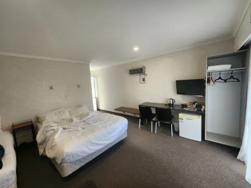 Parklands Motel & Apartments Te Anau Rooms Photos