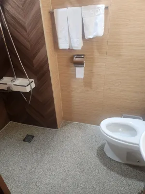 Homers Hotel Rooms Photos