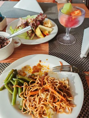 ASTON Inn Pandanaran - Semarang Makanan Photos