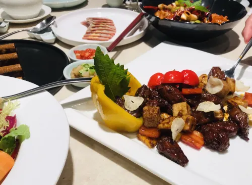 Beijing Poly Plaza Hotel Restauration Photos