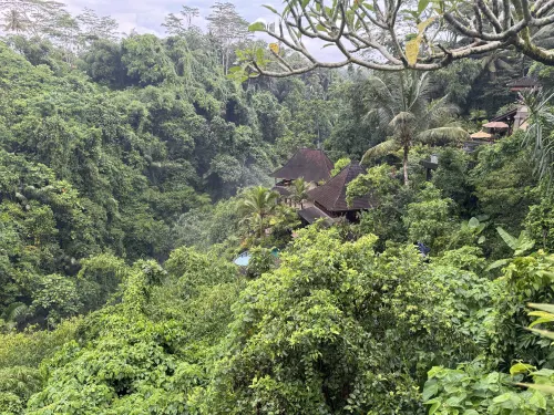 Bidadari Private Villas & Retreat Dekat Hotel Photos