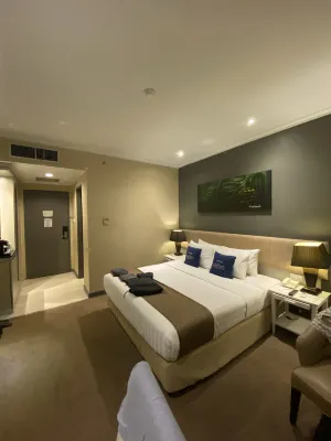 Hotel Dafam Semarang Zimmer Photos