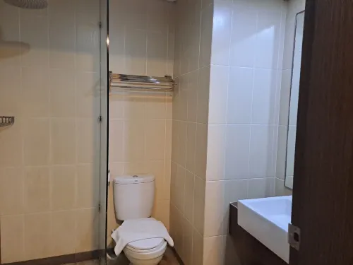Hotel Tasneem Malioboro Yogyakarta Kamar Photos